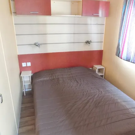Charming In Pataias, 18 M² With Shared Pool. Feriehus *